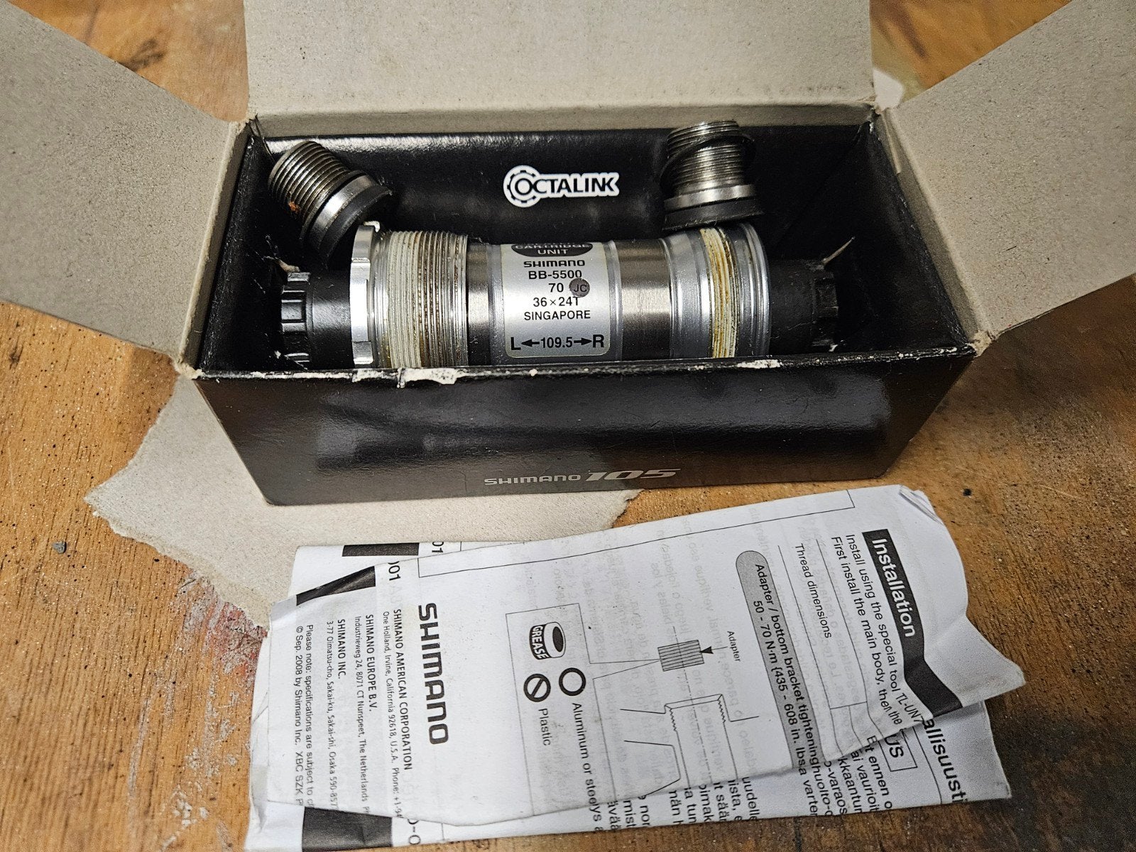 Bottom bracket shimano 105 nieuw, Crankstel of Pedalen, Nieuw, Ophalen of Verzenden, Shimano