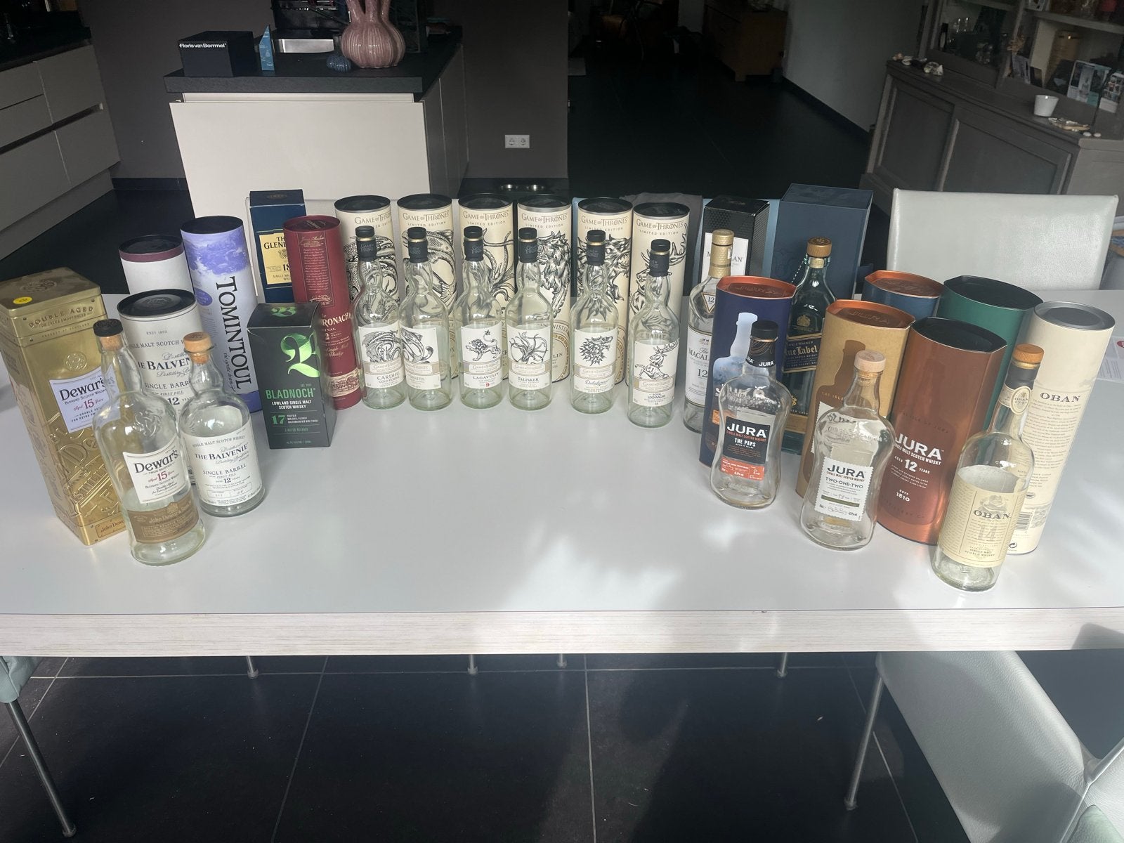 Lege whiskyflessen en kokers - Macallan, Blue Label, GoT, Ophalen, Gebruikt