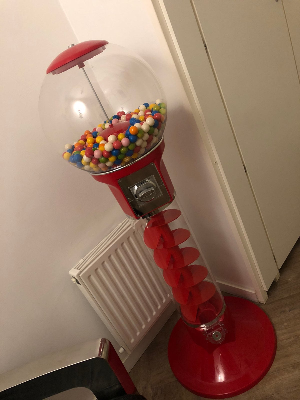 NIEUWE KAUWGOMBALLEN AUTOMAAT, Ophalen, Nieuw