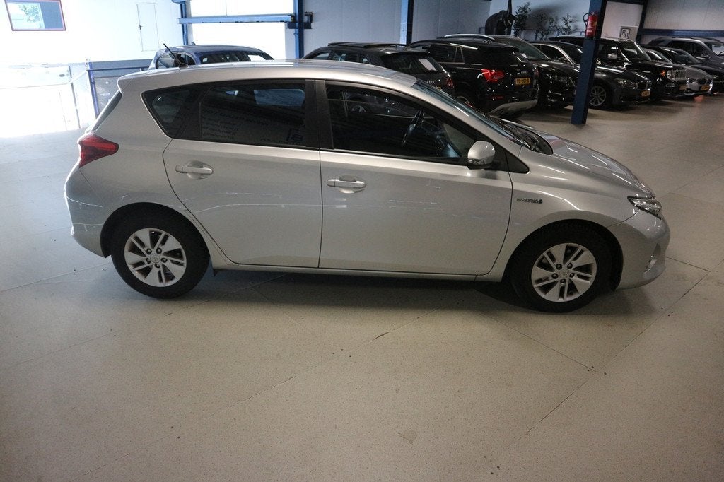 Toyota Auris 1.8 Hybrid Aspiration / Aut / NAP / TOP ONDERHO, Auto's, Euro 5, Gebruikt, 4 cilinders, Origineel Nederlands