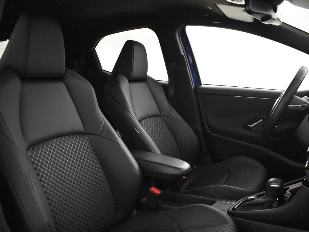 Toyota Yaris 1.5 Hybrid 130 Executive | JBL audio | Blind Sp, Automaat, 12 maanden, 450 kg, Gebruikt