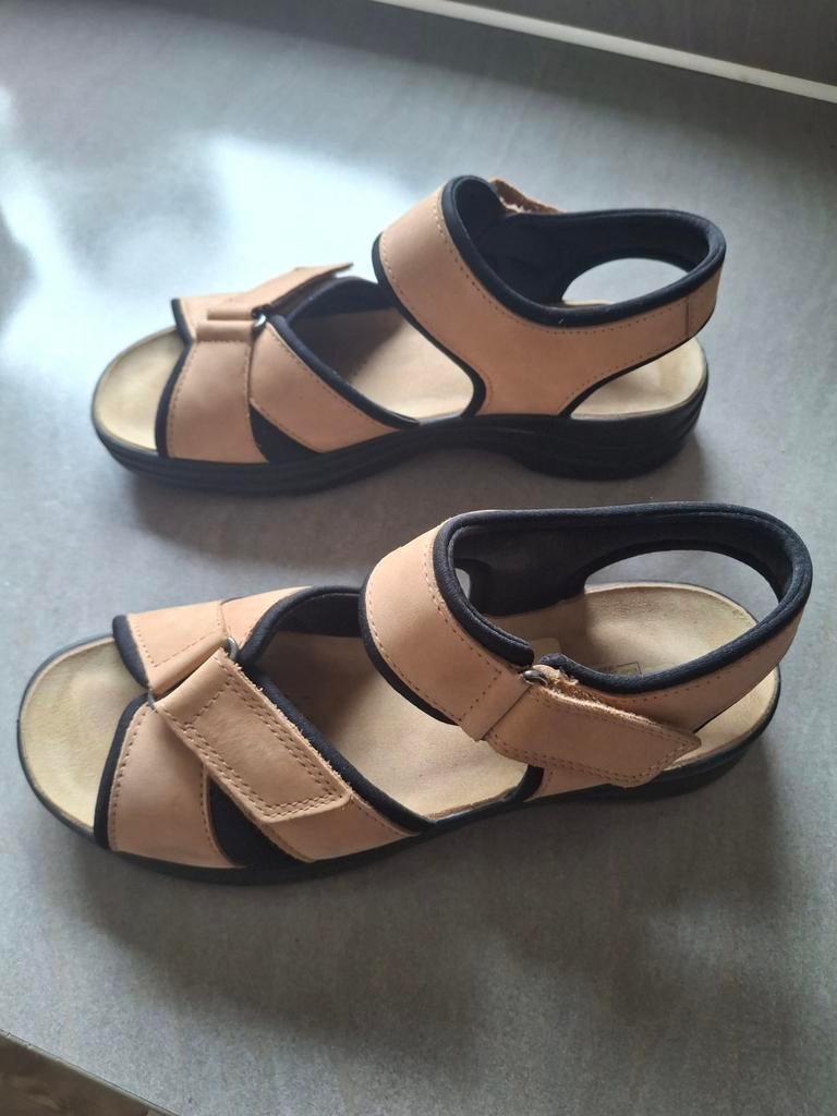 ARA Sandalen - Comfortabele Zomer Sandalen, ARA, Beige, Zo goed als nieuw, Sandalen of Muiltjes