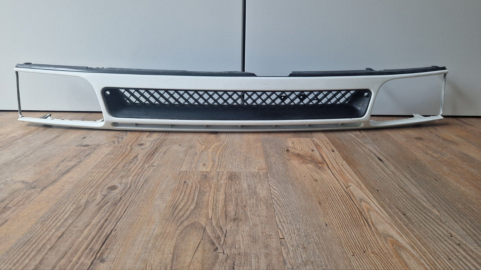 starlet p7 ep71 ep70 Turbo oem grille, Auto-onderdelen, Ophalen, Gebruikt, Toyota, Motorkap