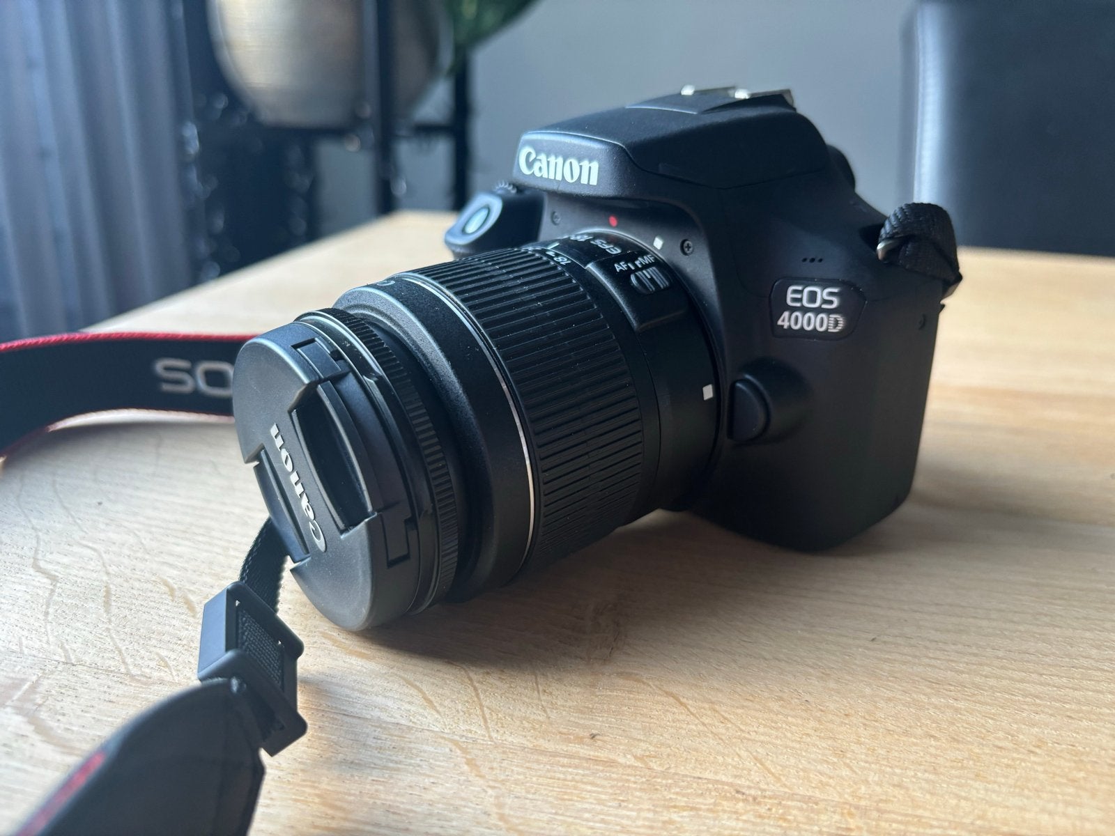 Canon EOS 4000D Spiegelreflexcamera met 18-55mm lens, Ingebouwde flitser, Spiegelreflex, Canon, Ophalen of Verzenden