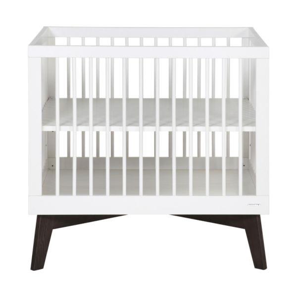 Kidsmill Sixties Box Wit Mat / Walnoot - Stijlvol &, Kinderen en Baby's, Boxen, Ophalen, Zo goed als nieuw, Rechthoekig, In hoogte verstelbaar