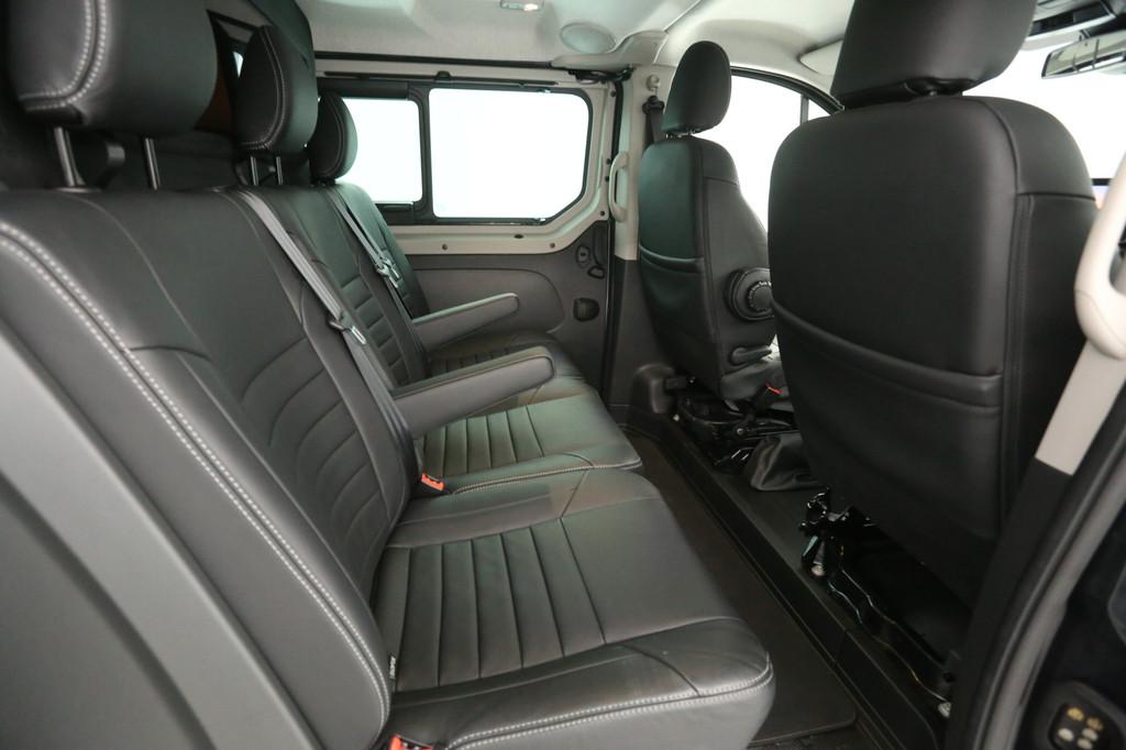 Renault Trafic 2.0 dCi 170PK EDC L2H1 Black Edition | Dubbel, Gebruikt, Euro 6, 1961 kg, Renault