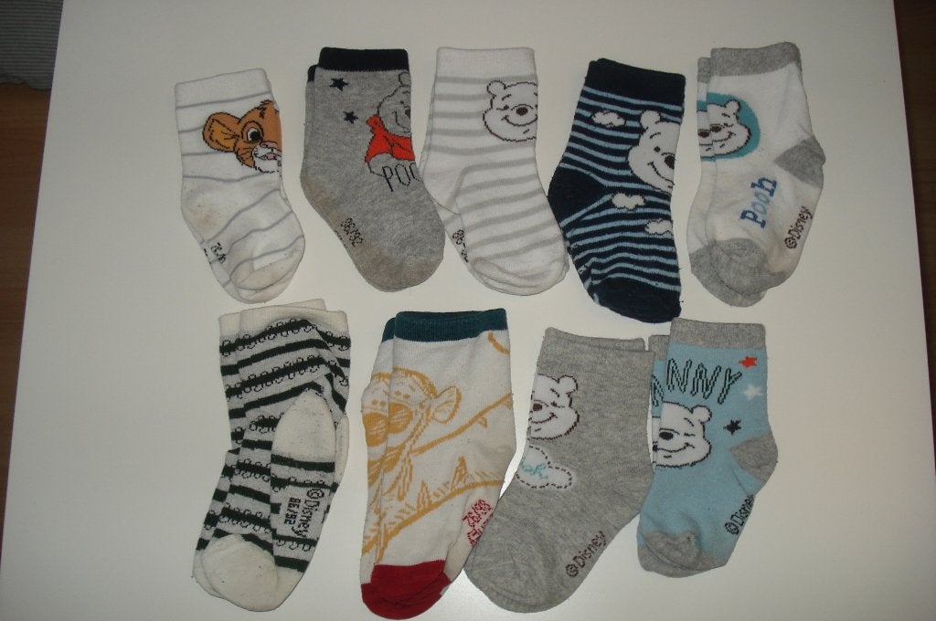 9 Paar o.a. Winnie the Pooh Leeuwenkoning sokken mt 86/92, Ophalen of Verzenden, Sokken