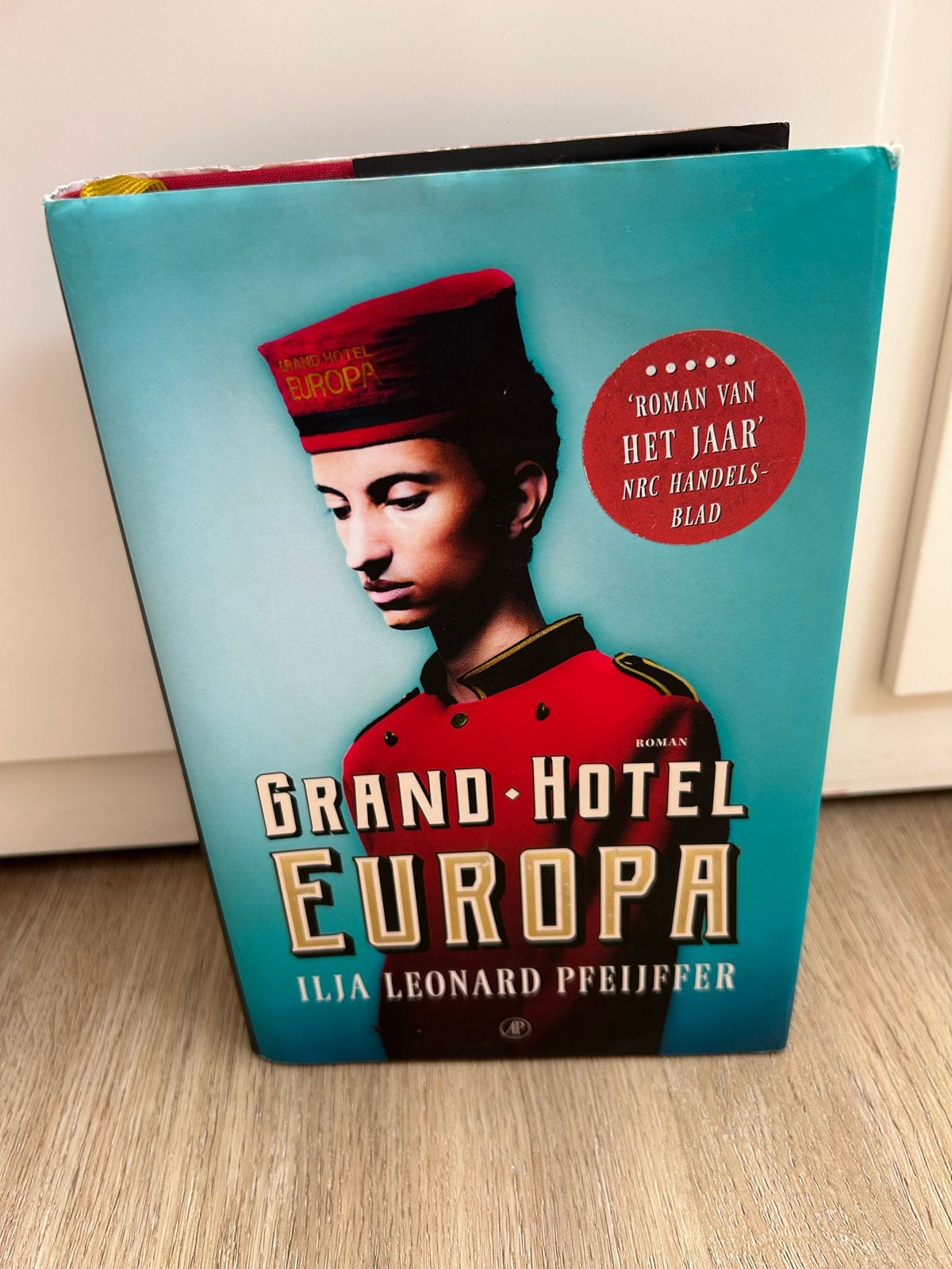 Grand Hotel Europa - Ilja Leonard Pfeijffer, Boeken, Ophalen of Verzenden, Zo goed als nieuw, Nederland