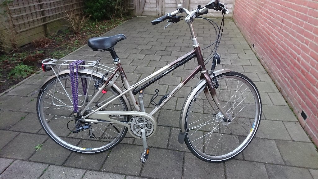 Dames Fiets met tas voorop., Gebruikt, Velgrem, Versnellingen, 50 tot 53 cm