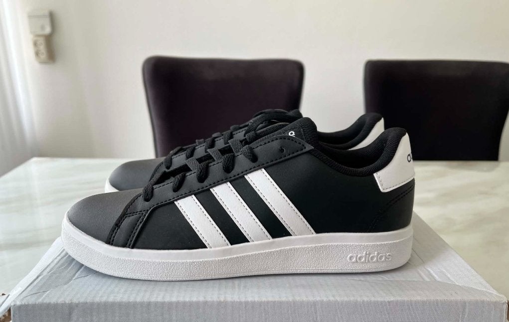 Adidas Grand Court 2.0K - Maat 37, Adidas, Schoenen, Nieuw, Ophalen of Verzenden