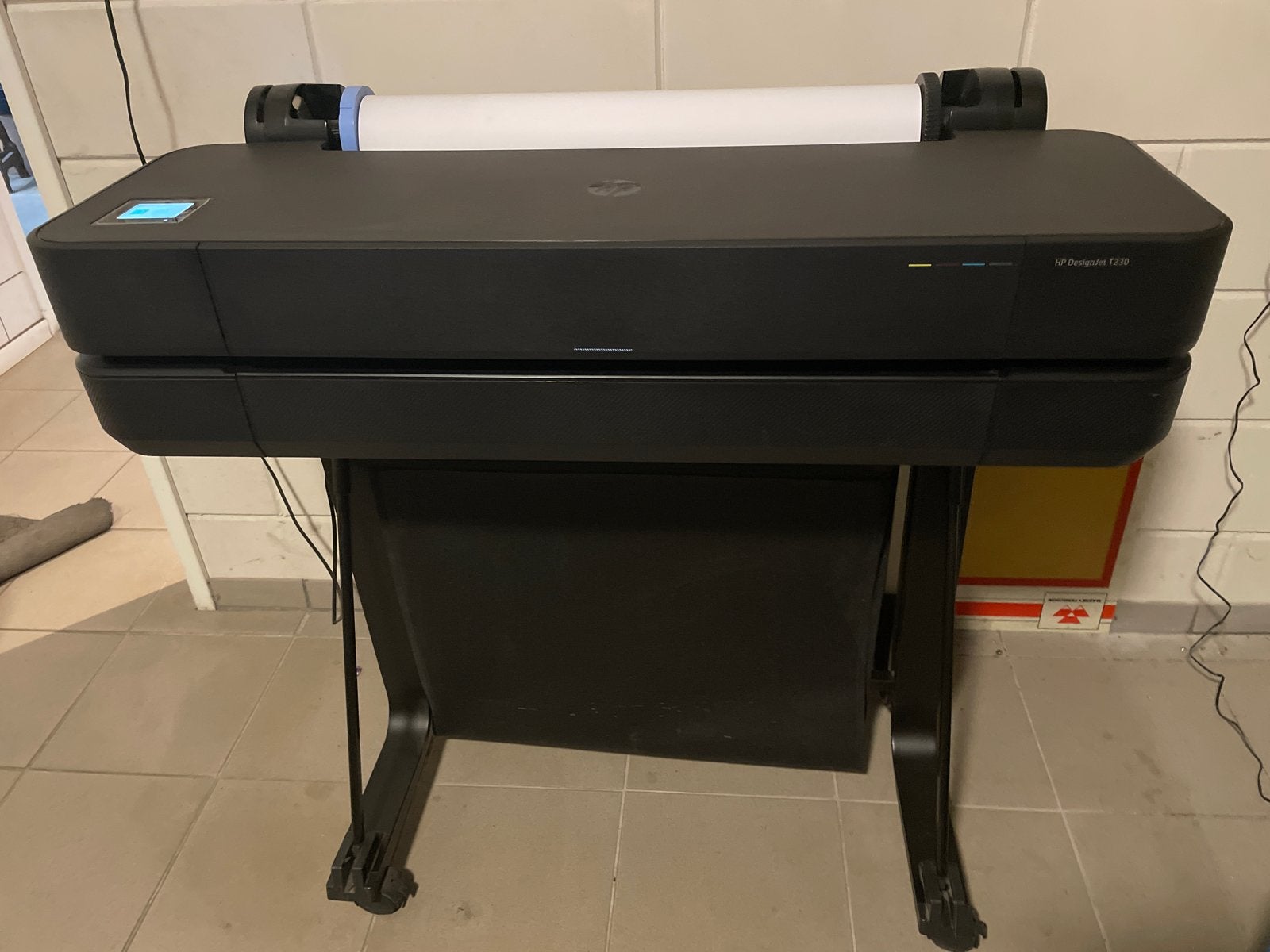 HP DesignJet T230 A3 printer - Zo goed als nieuw, Computers en Software, Printers, Ophalen, Printer, Inkjetprinter, Kleur printen