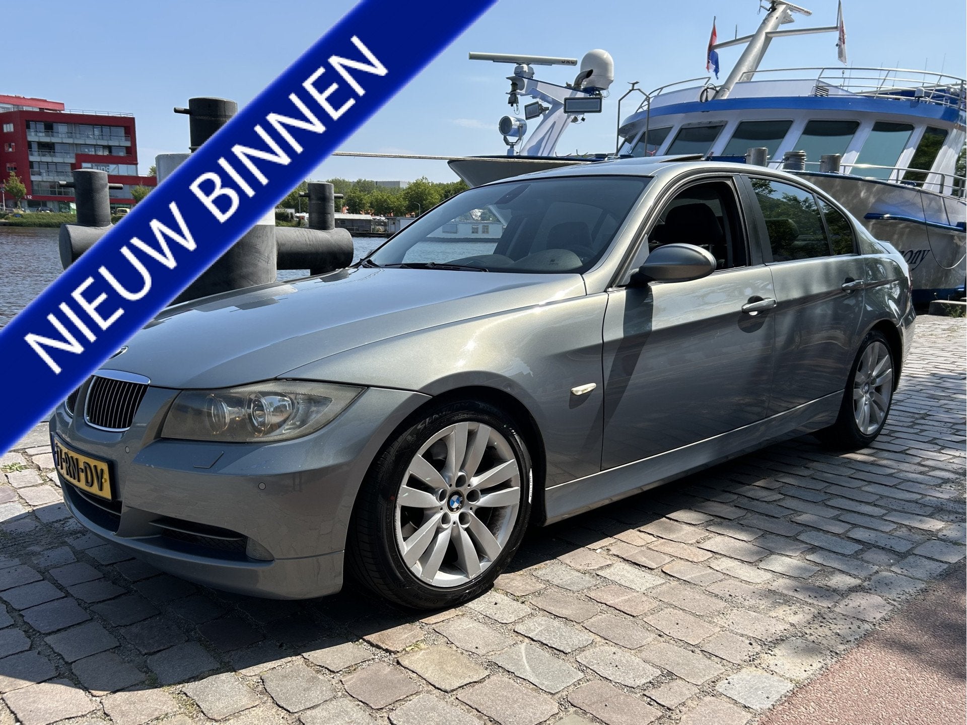 BMW 3-serie 330i Dynamic Executive automaat navi airco/ecc l, Automaat, Achterwielaandrijving, Zwart, 258 pk