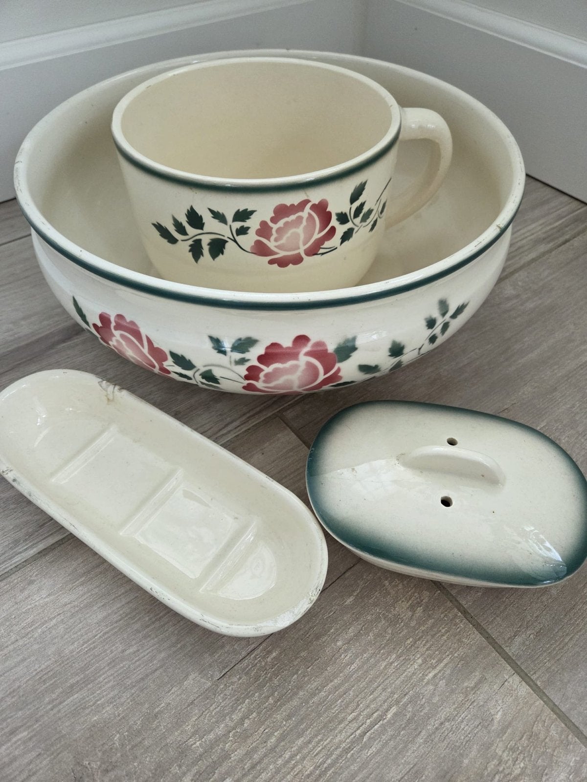 Vintage waskom en kan set met rozenmotief, Ophalen of Verzenden