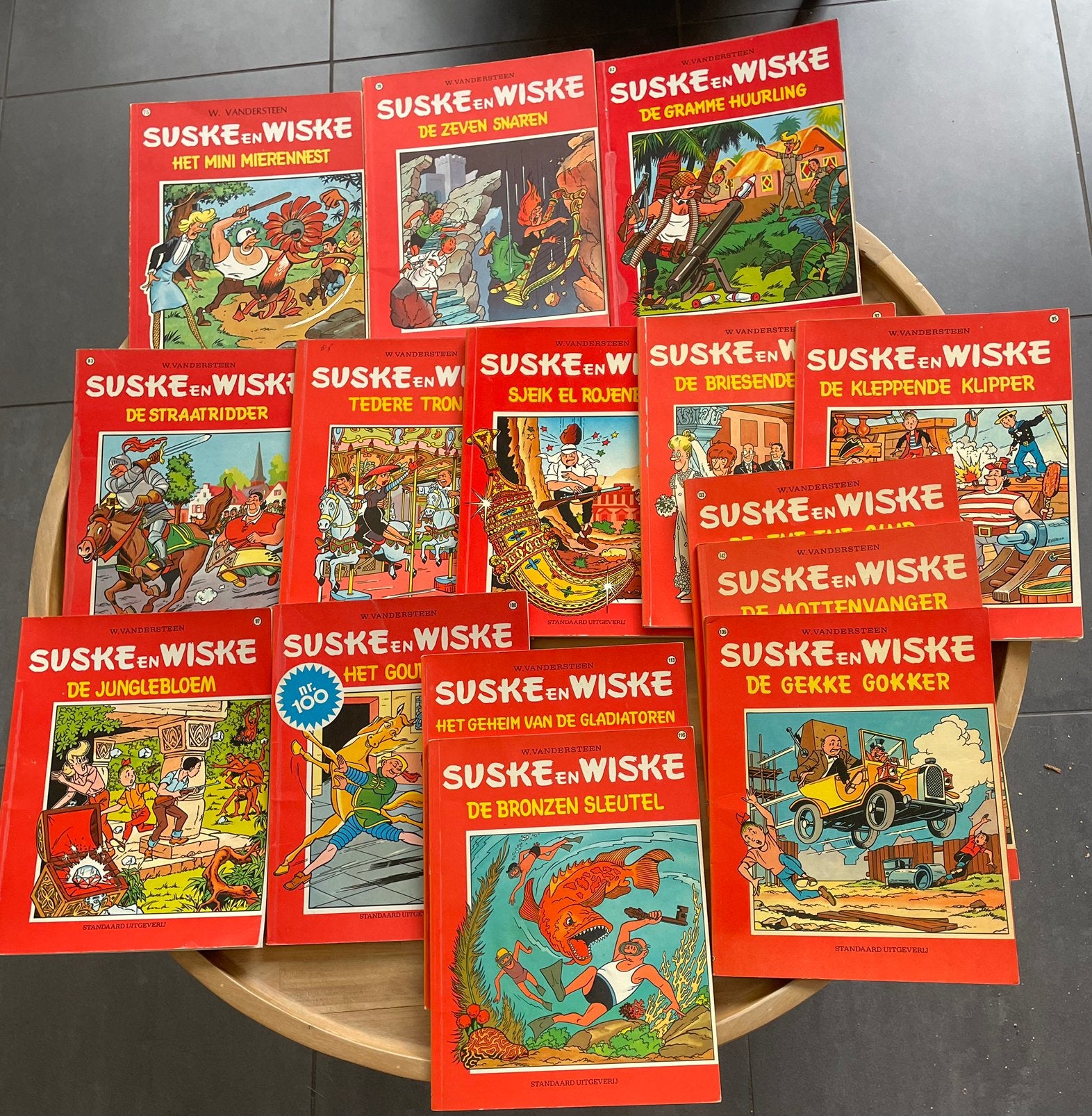 Suske en Wiske vierkleurenreeks 1ste druk, Meerdere stripboeken, Ophalen of Verzenden, Gelezen