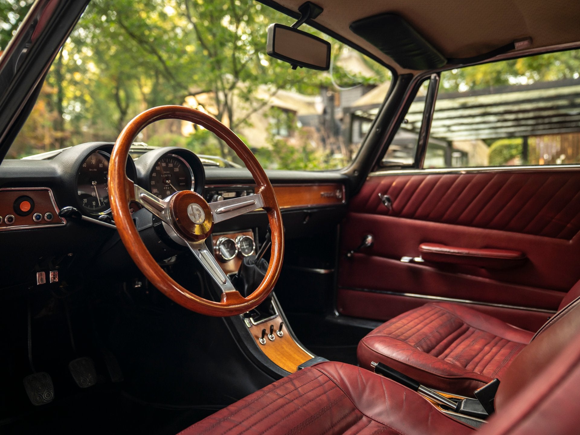 Alfa Romeo 1750 GTV (bj 1971), foto 7