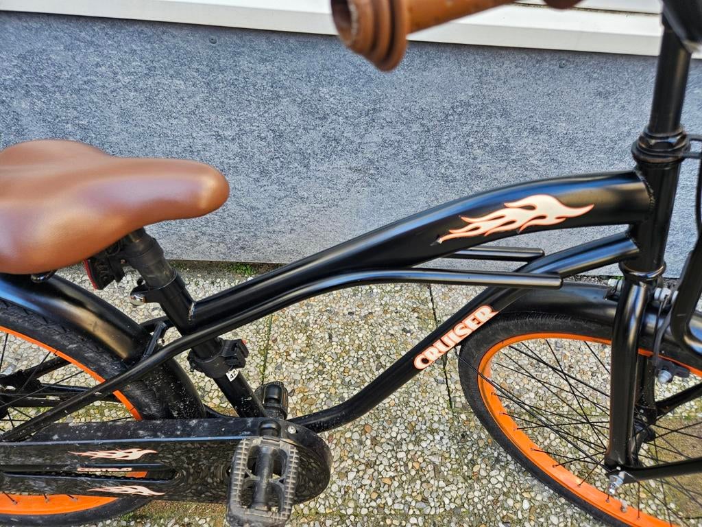 Stoere Zwarte Cruiser Fiets met Oranje Details, Terugtraprem, Gebruikt, Staal, Cruiser