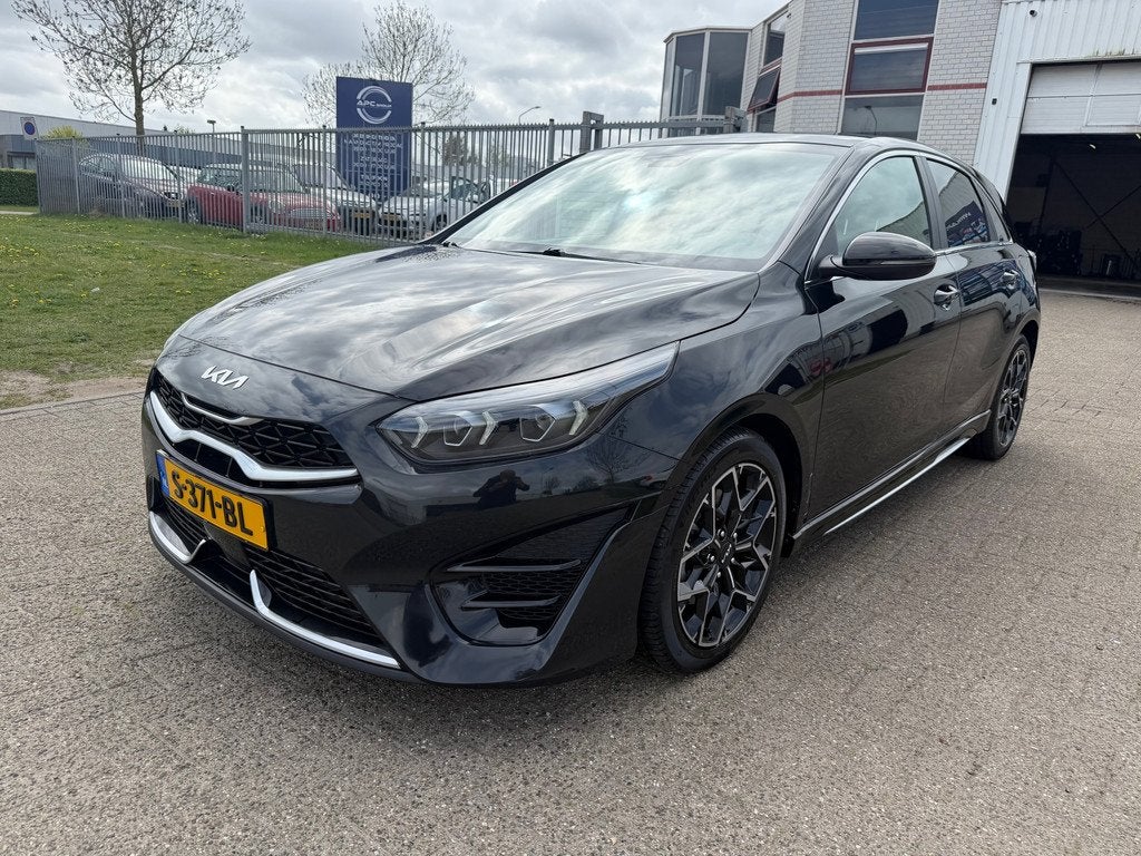 Kia Ceed 1.0 T-GDi GT-Line | PANO | Full Opties, Auto's, Voorwielaandrijving, Gebruikt, Zwart, Origineel Nederlands