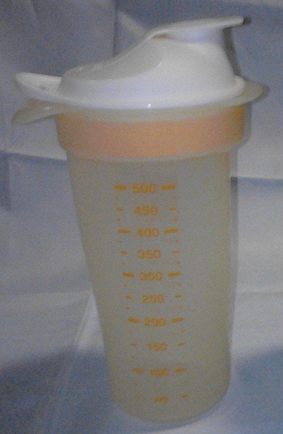 Tupperware Quick Shake / Shaker 500 ml, Huis en Inrichting, 500 ml, Beker of Kan, Vaatwasserbestendig, Nieuw