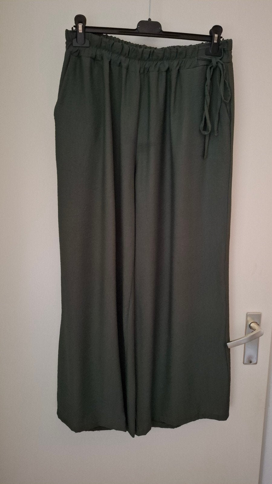 Broek en top van Enjoy, Ophalen, Zo goed als nieuw