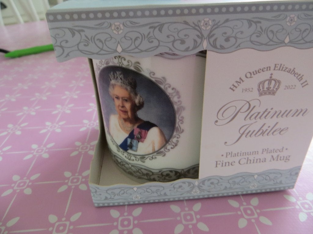 royalty beker/Queen Elizabeth 11/Platinum Jubilee/Mug/Great, Ophalen of Verzenden, Nieuw, Buitenland, Servies