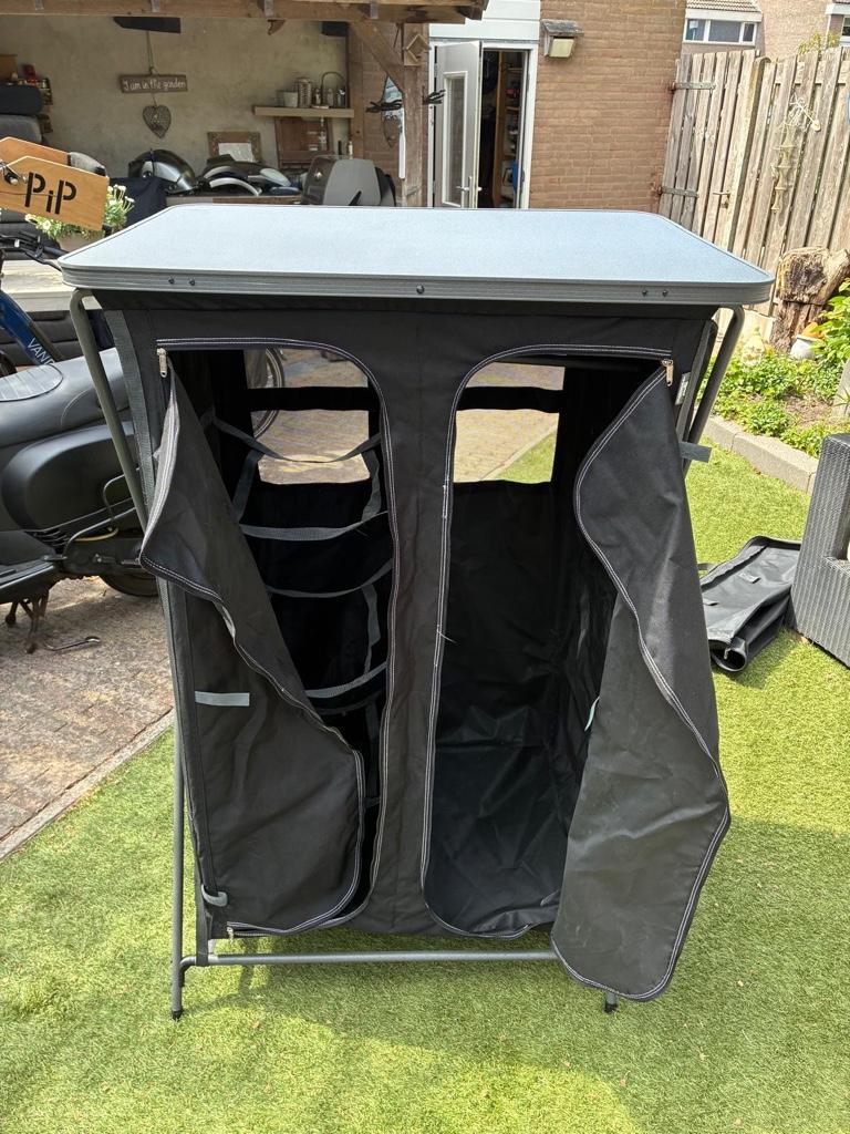 Domatic Hoge hang legkast, Ophalen, Zo goed als nieuw, Campingkast