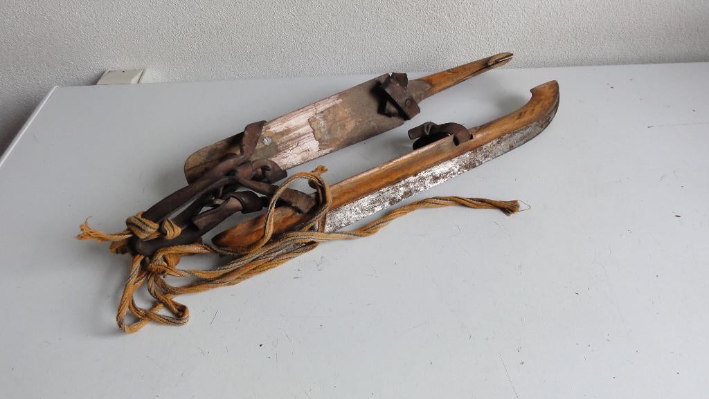 Schaatsen houtjes van E.Vonk Oudeschoot antiek, Ophalen of Verzenden