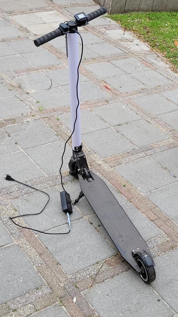 Defecte RiDD elektrische step - voor onderdelen/reparatie, Ophalen, Gebruikt, Elektrische step (E-scooter), RiDD