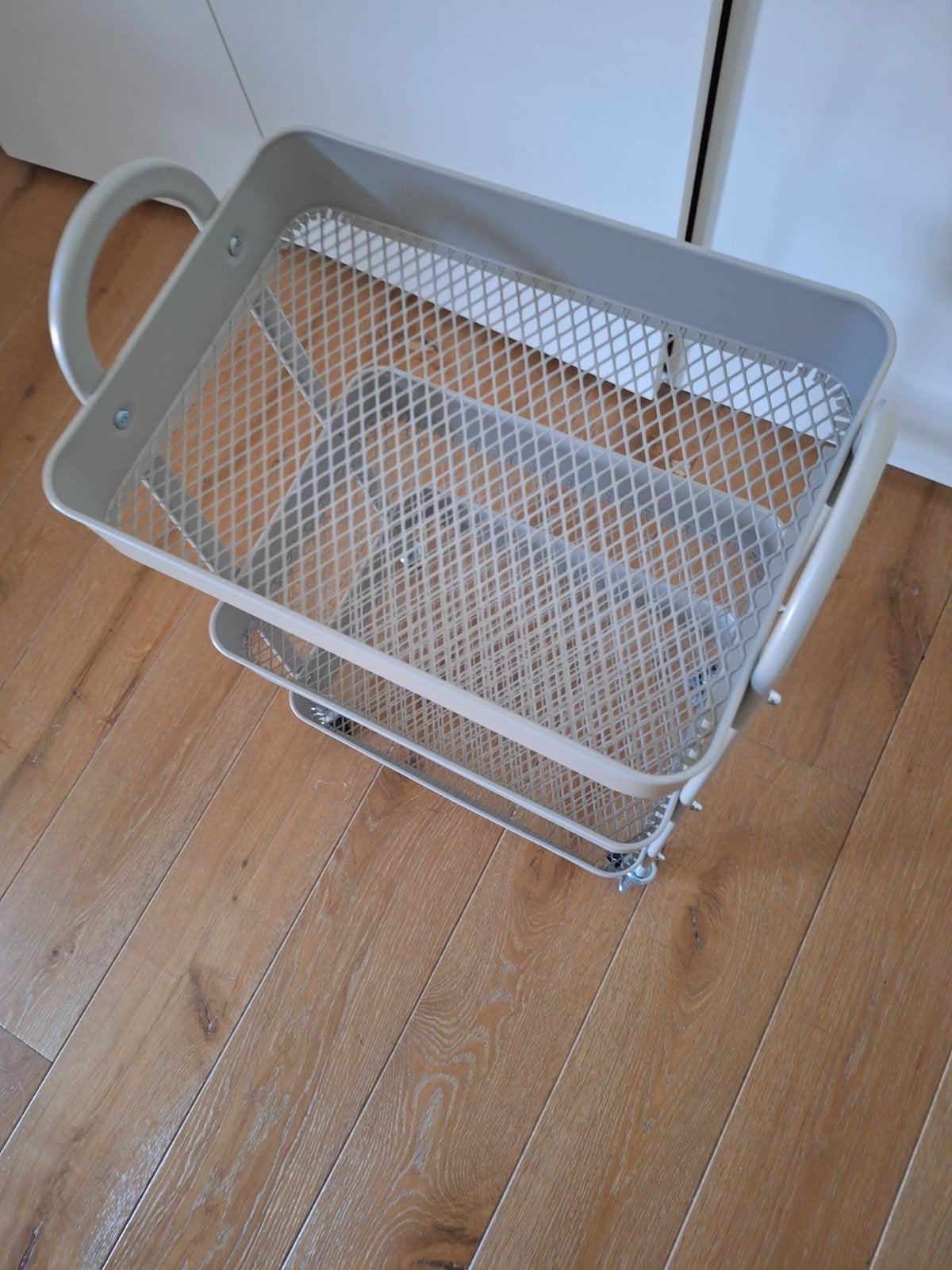 Trolley Kanstrup lichtzand, Huis en Inrichting, Woonaccessoires | Krantenbakken en Lectuurbakken, Ophalen of Verzenden