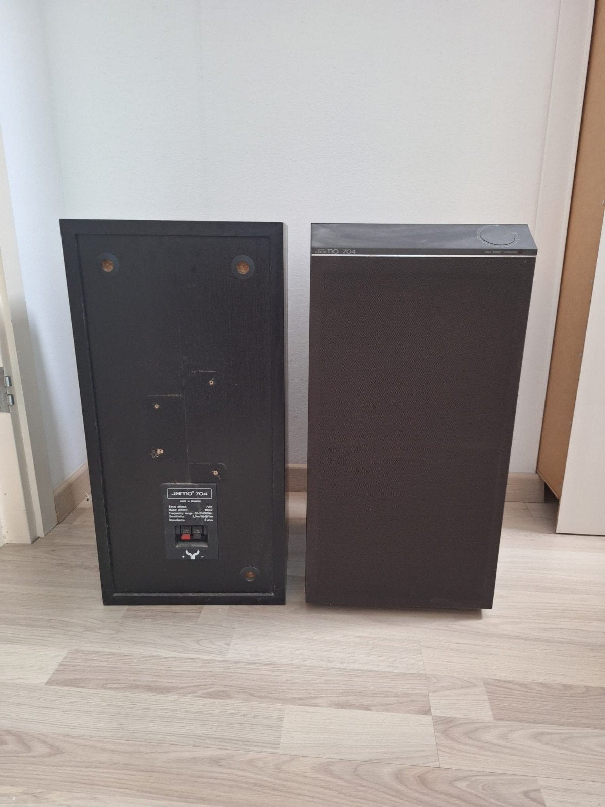 2 Jamo 704  boxen, Audio, Tv en Foto, Luidsprekers, Ophalen, Vloerstaande luidspreker, Gebruikt, 60 tot 120 watt