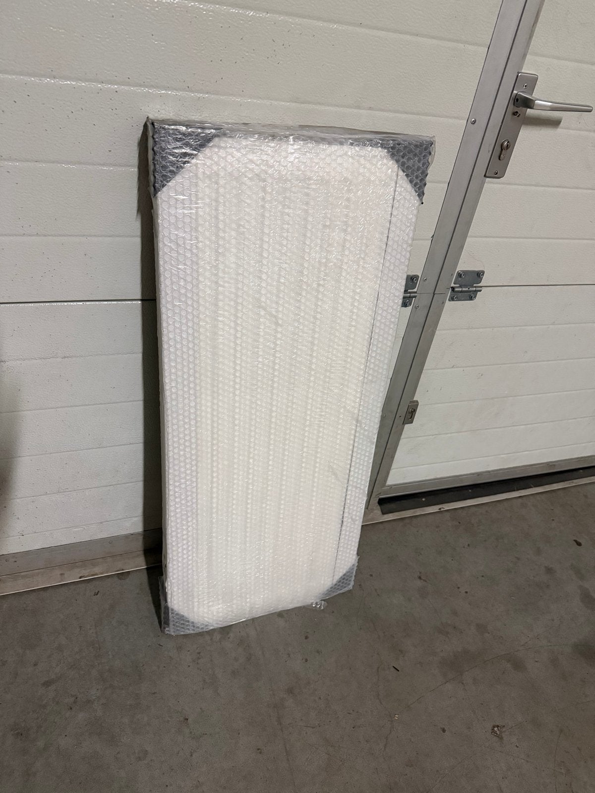 Nieuwe Compact Paneel Radiator T11 900x400, Ophalen, Radiator, Nieuw, Minder dan 60 cm
