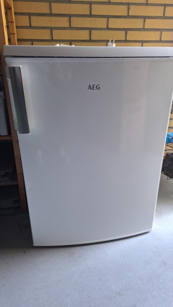 AEG Tafelmodel Koelkast met Vriesvak - Wit, Witgoed en Apparatuur, Koelkasten en IJskasten, Ophalen, Gebruikt, Minder dan 85 cm