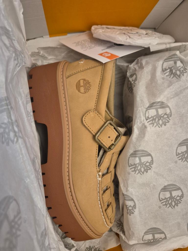 Timberland Stone Street Buckle Shoe - Nieuw in doos, Kleding | Dames, Schoenen, Beige, Overige typen, Nieuw, Ophalen of Verzenden
