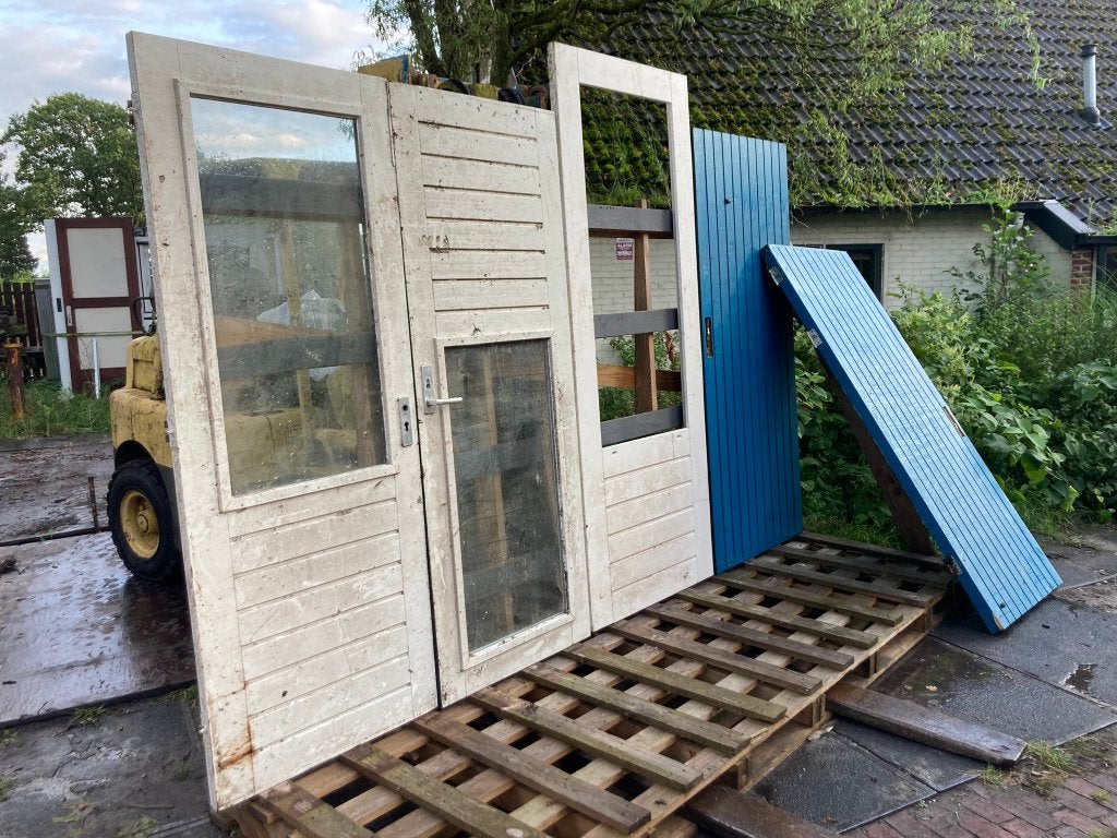 2 hardhouten buitendeuren, Doe-het-zelf en Verbouw, Deuren en Horren, Ophalen, Gebruikt, Buitendeur, 200 tot 215 cm