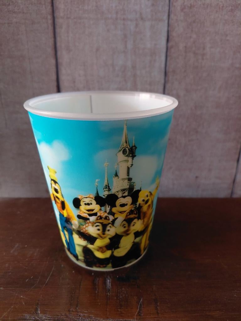 3D beker van Disneyland Resort Paris McDonalds., Verzamelen, Ophalen of Verzenden, Mickey Mouse, Zo goed als nieuw, Servies