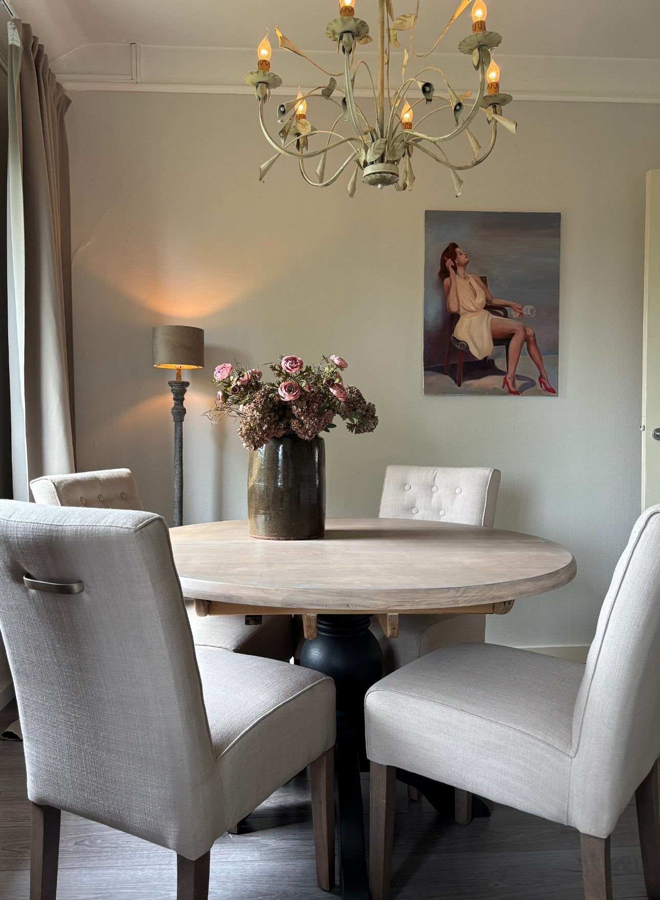 Prachtige ronde eettafel, Huis en Inrichting, Complete eetkamers, Ophalen, Zo goed als nieuw, 4 tot 6 stoelen