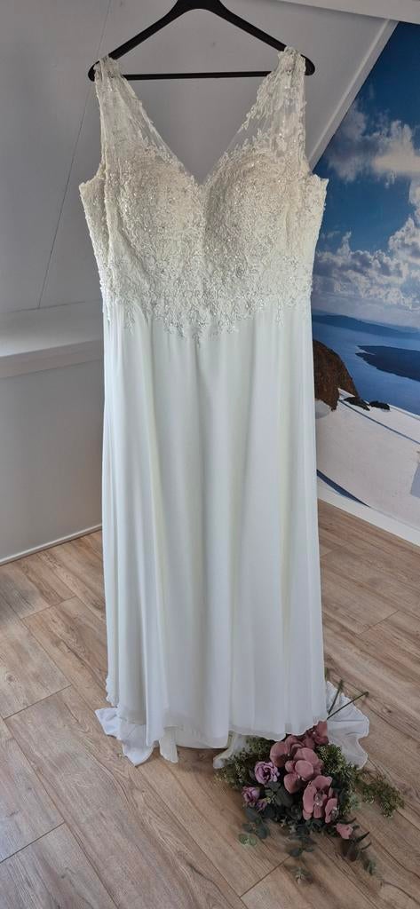Bruidsjurk Ivoorkleur, Kleding | Dames, Trouwkleding en Trouwaccessoires, Zo goed als nieuw, Trouwjurk, Overige kleuren, Ophalen