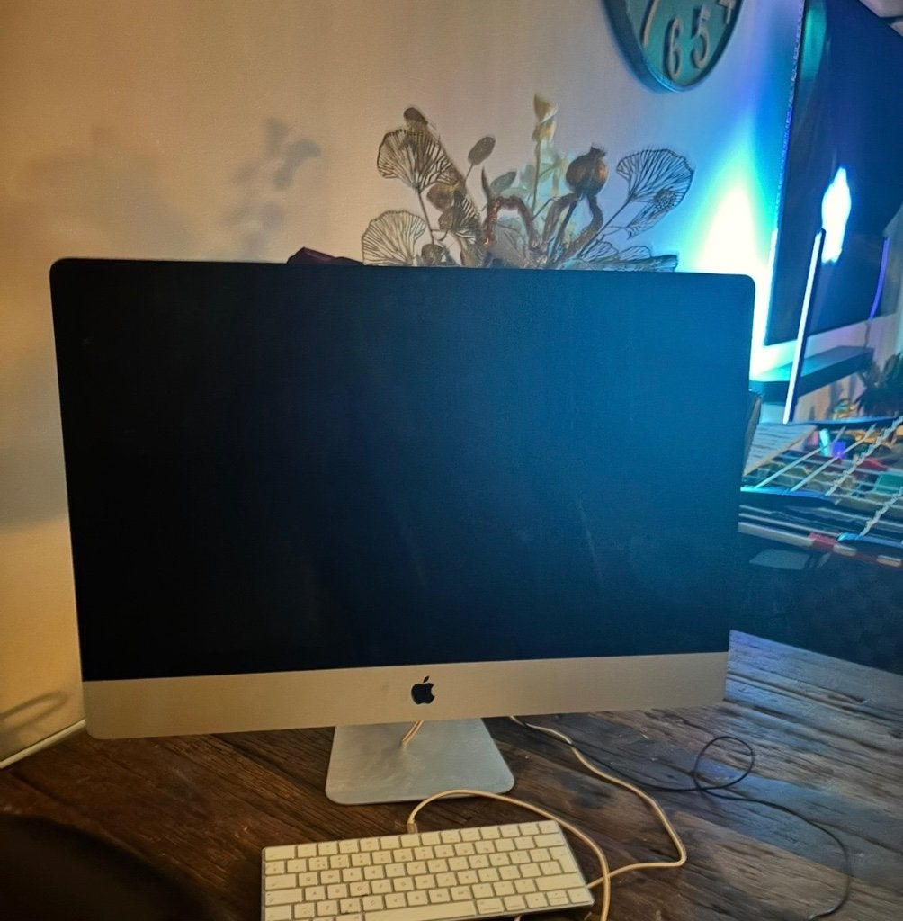 Apple iMac 2019 27-inch Retina 5K - Krasvrij met accessoires, Computers en Software, Apple Desktops, Ophalen, 8 GB, IMac, Zo goed als nieuw