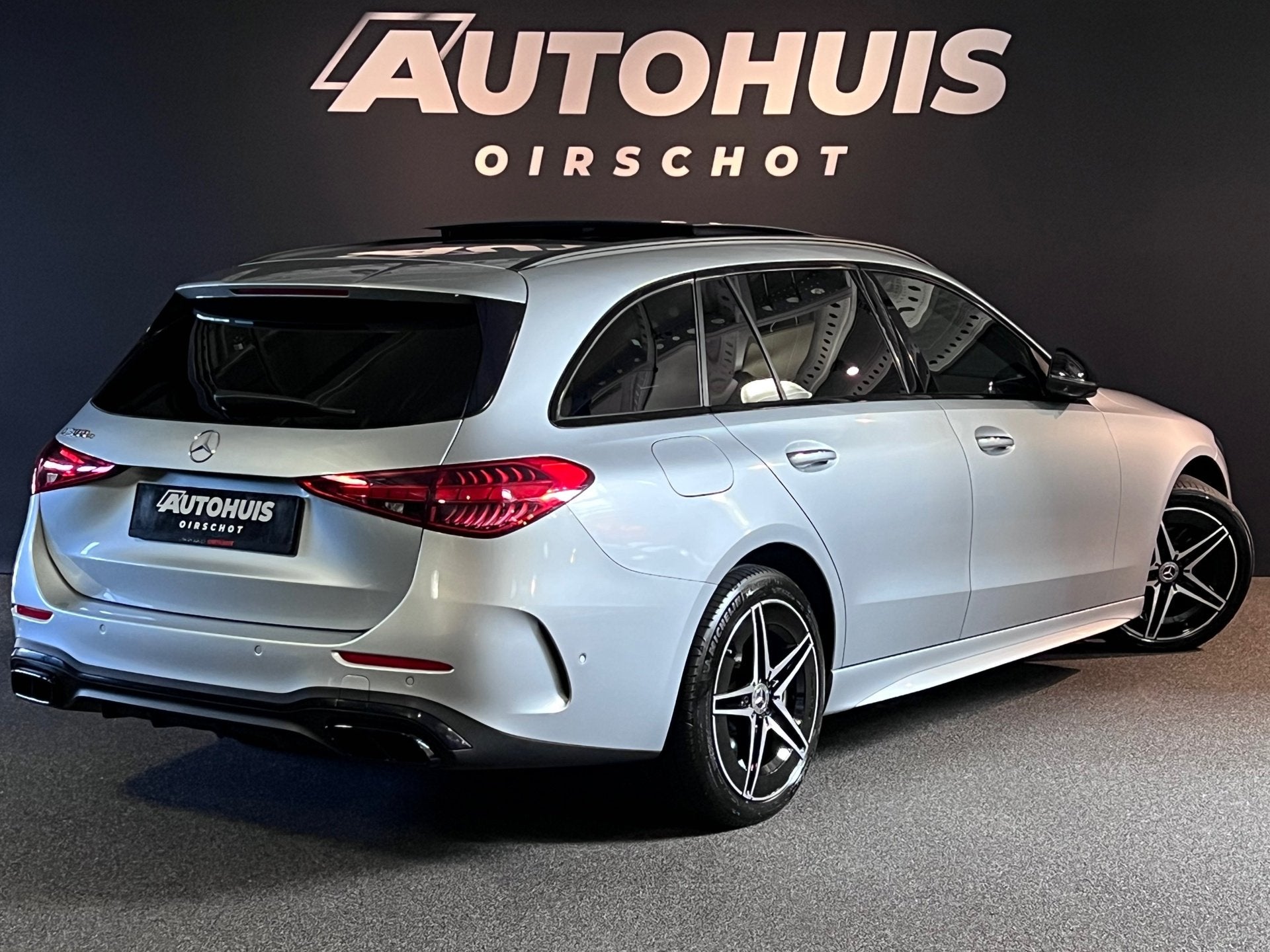 Mercedes-Benz C-klasse Estate 300 e AMG Line Pano/Memoryseat, Automaat, Dealer onderhouden, Achterwielaandrijving, Gebruikt