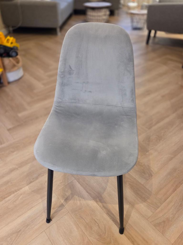 Zes 6 eetkamerstoelen grijs velours met zwarte poten, Huis en Inrichting, Stoelen, Ophalen, Zo goed als nieuw, Grijs, Vijf, Zes of meer stoelen