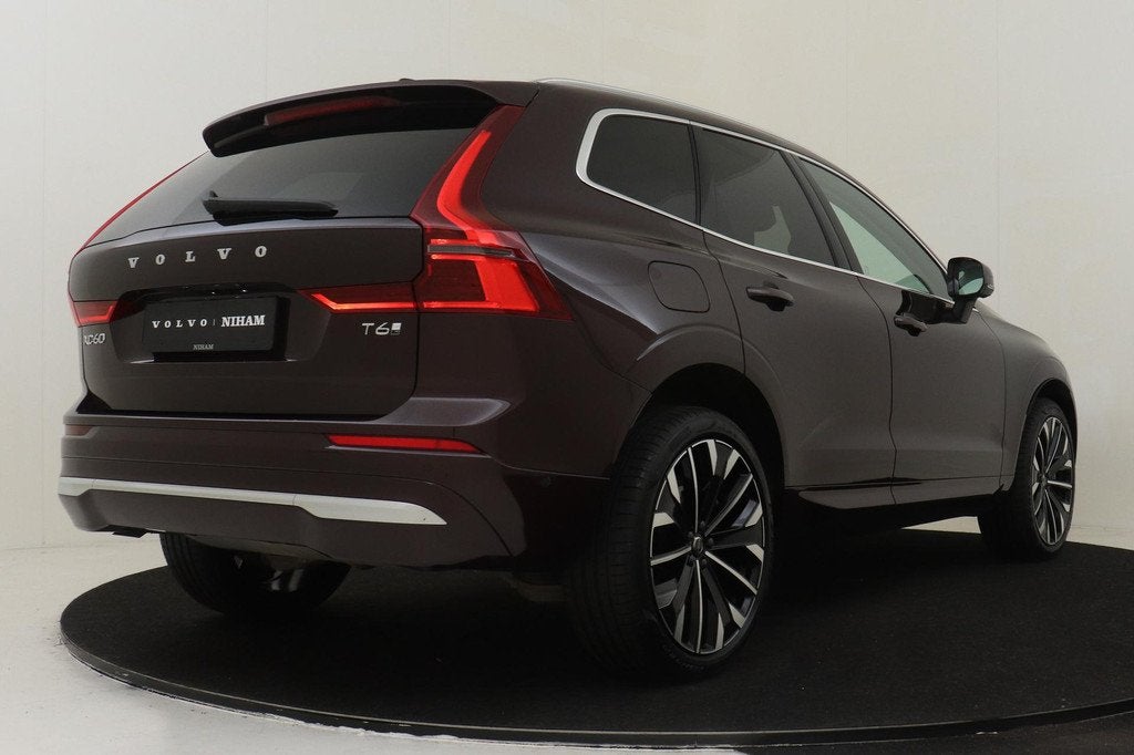 Volvo XC60 II T6 PLUG-IN HYBRID AWD ULTRA BRIGHT *FULL OPTIO, Automaat, 12 maanden, Gebruikt, Euro 6
