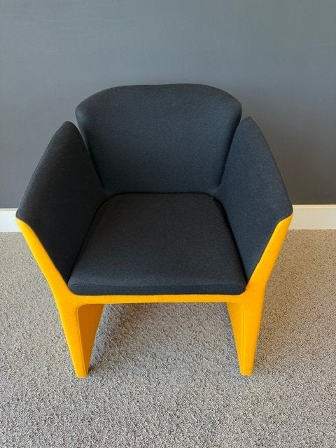 Design - Montis Lotus Fauteuil / stoel , 12 stuks, Ophalen of Verzenden, Zo goed als nieuw, 75 tot 100 cm, 50 tot 75 cm