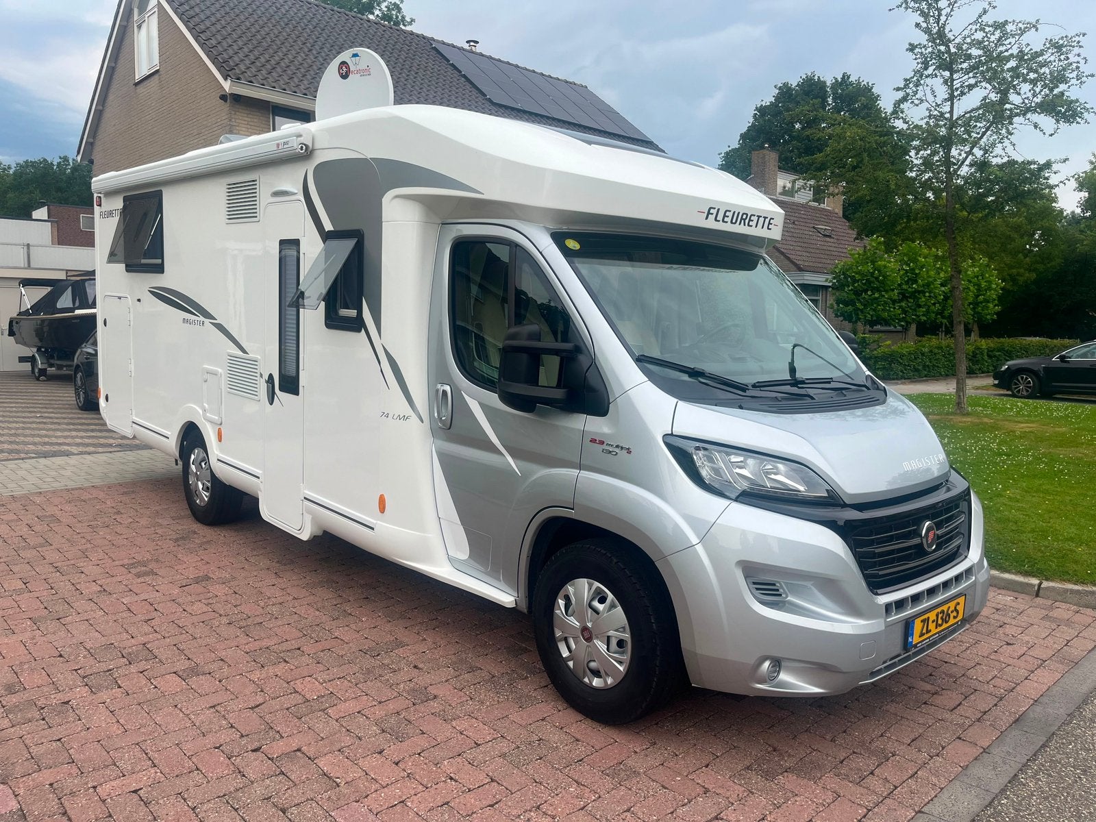 Fiat Fleurette Magister 74 LMF Camper 50 jubileum editie, Chemisch toilet, Ringverwarming, Fiat, Particulier