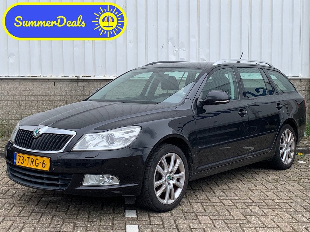 Skoda Octavia Combi 1.4 TSI Greentech Elegance Business Line, Auto's, Voorwielaandrijving, Euro 5, Stof, Gebruikt