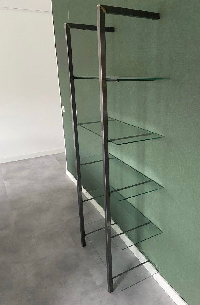 Metalen frame met glazen legplanken, Ophalen, Met plank(en), Gebruikt, 50 tot 100 cm