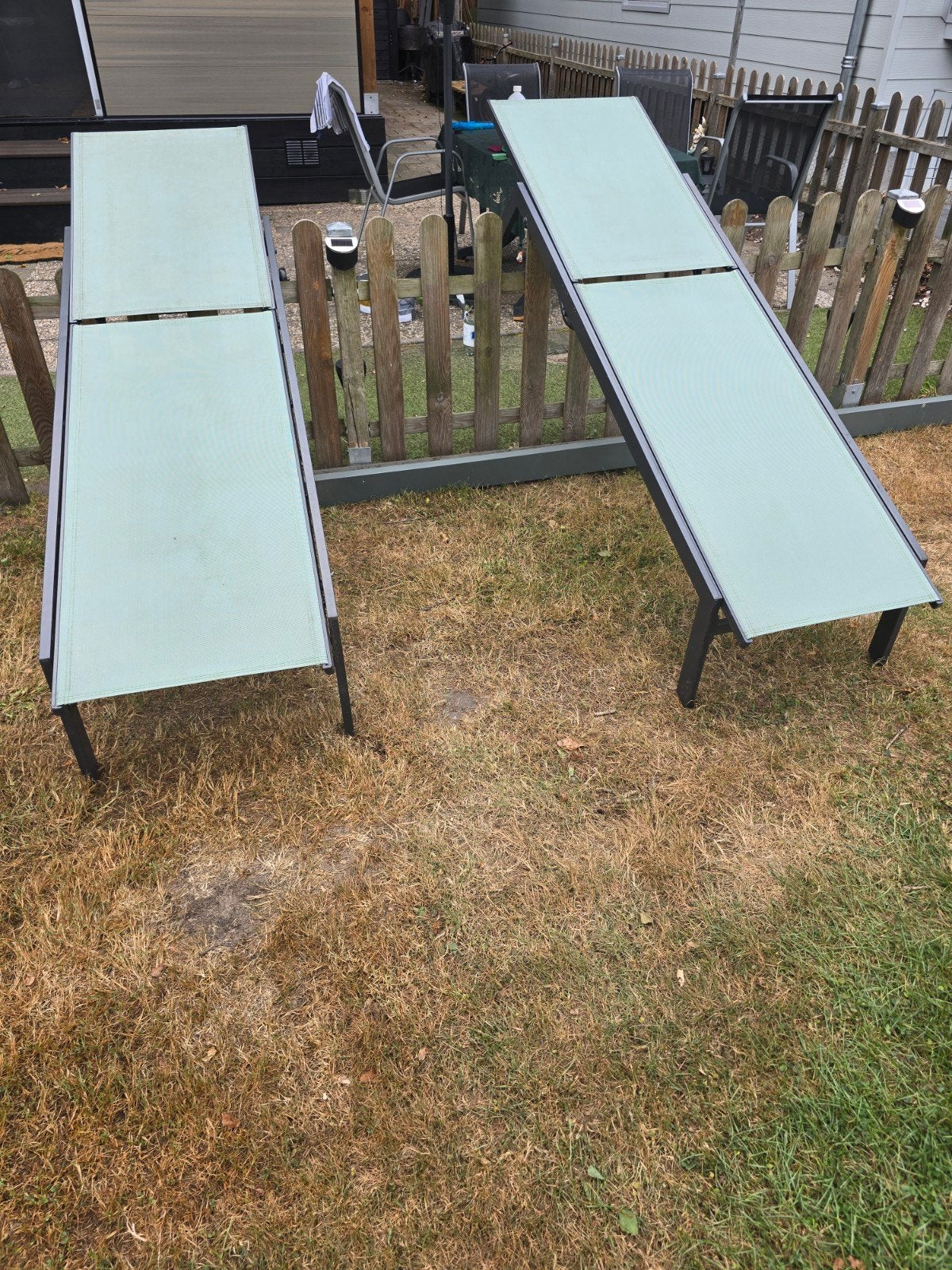 2x Sweeek ligbedden - verstelbaar en comfortabel, Tuin en Terras, Ophalen, Gebruikt, Metaal, Verstelbaar