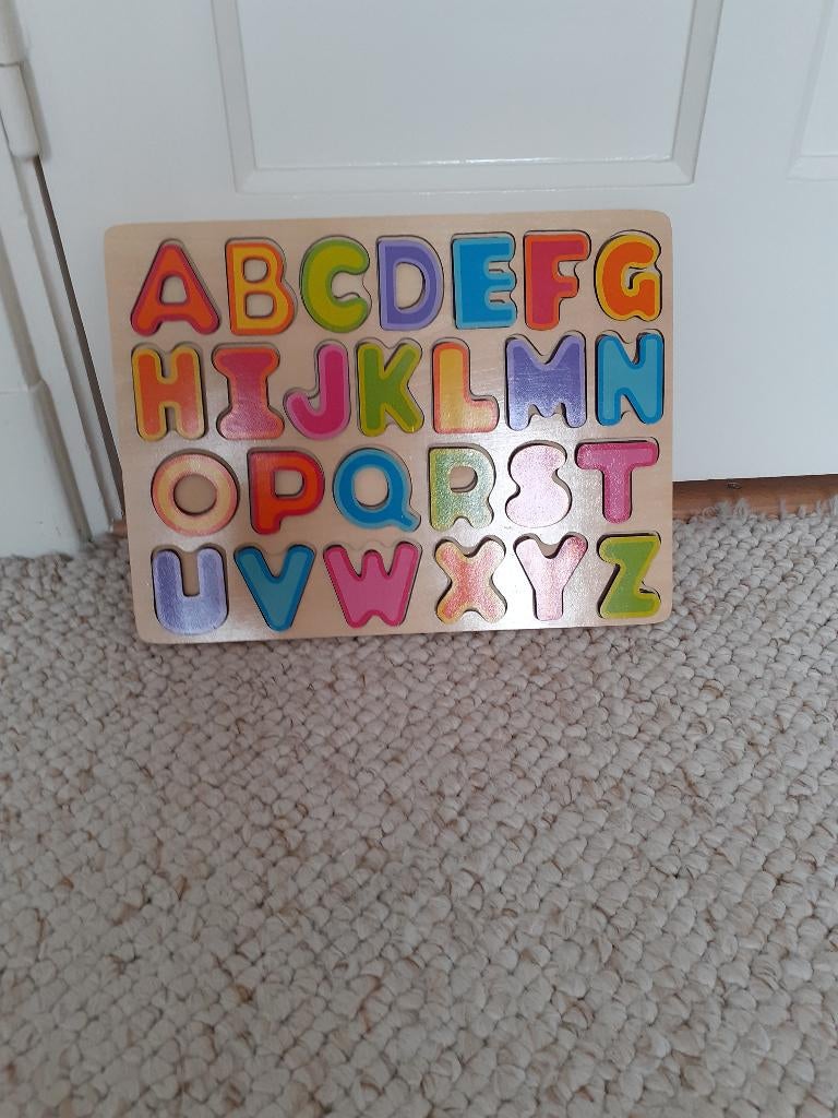 Letterpuzzel alfabet, Ophalen of Verzenden, 10 tot 50 stukjes, Zo goed als nieuw, Van hout