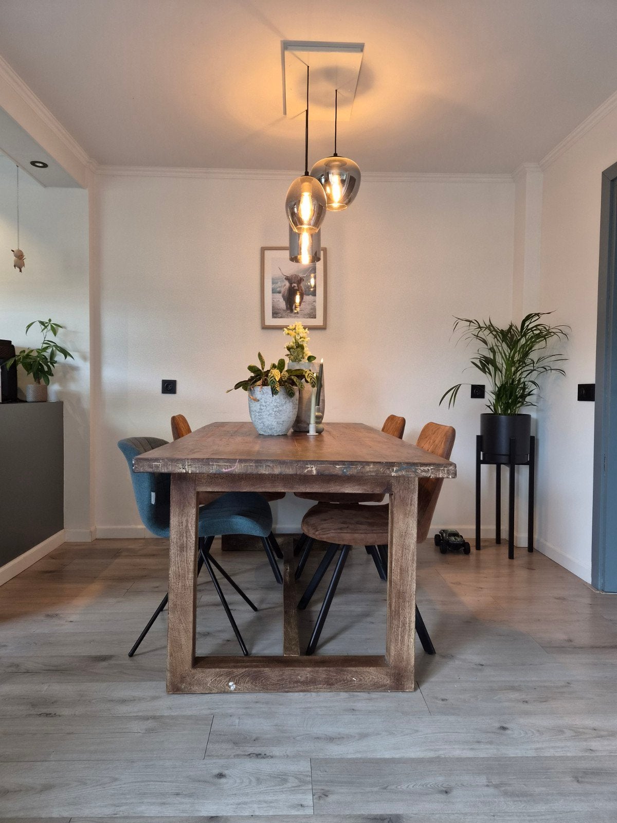 Robuust houten eettafel 4-6 personen, Huis en Inrichting, Ophalen, Gebruikt, 50 tot 100 cm, Landelijk