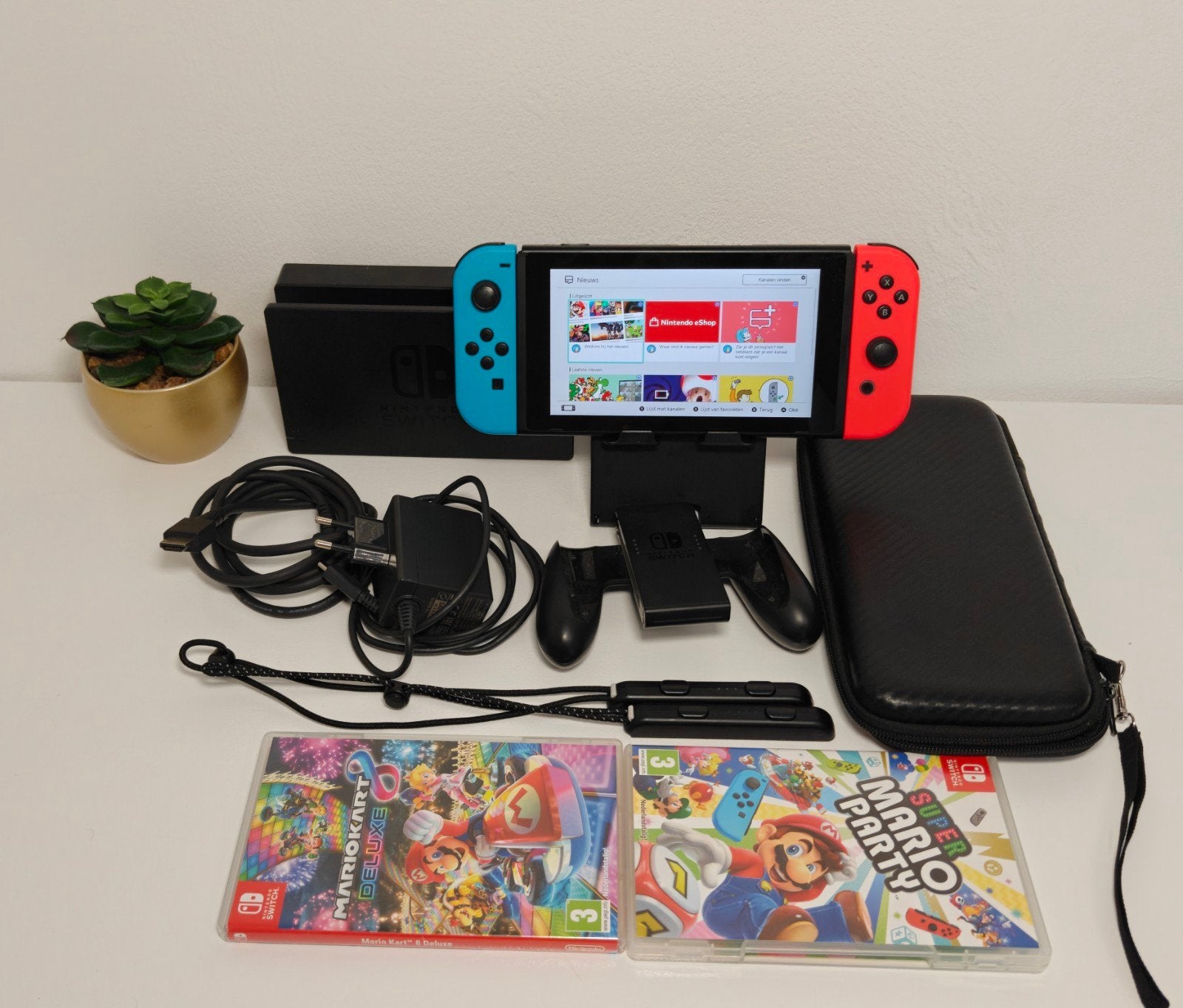 Nintendo Switch V2 met Mario Kart 8 en Mario Party, Racen en Vliegen, 5612GA, Ophalen of Verzenden, NVT