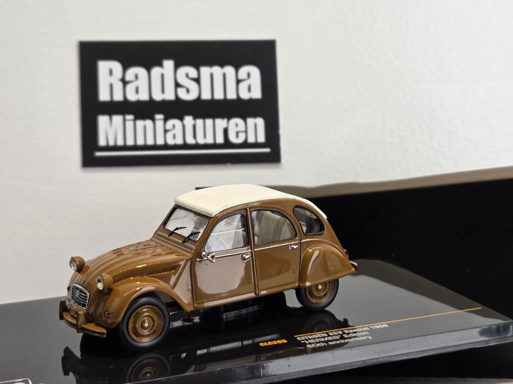 Citroën 2CV ( Eend ) Hermes Edition 60 jaar - 1:43 Ixo, Overige merken, Ixo, Auto, Ophalen of Verzenden
