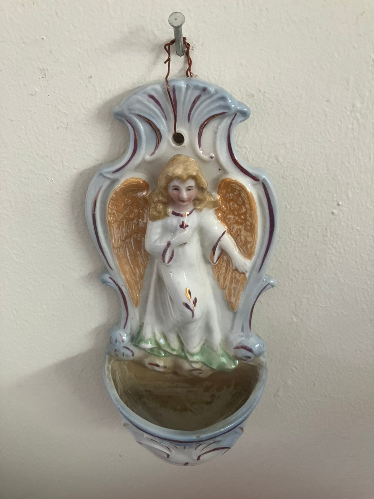 Antiek wijwaterbakje om aan de muur te hangen, Antiek en Kunst, Ophalen of Verzenden